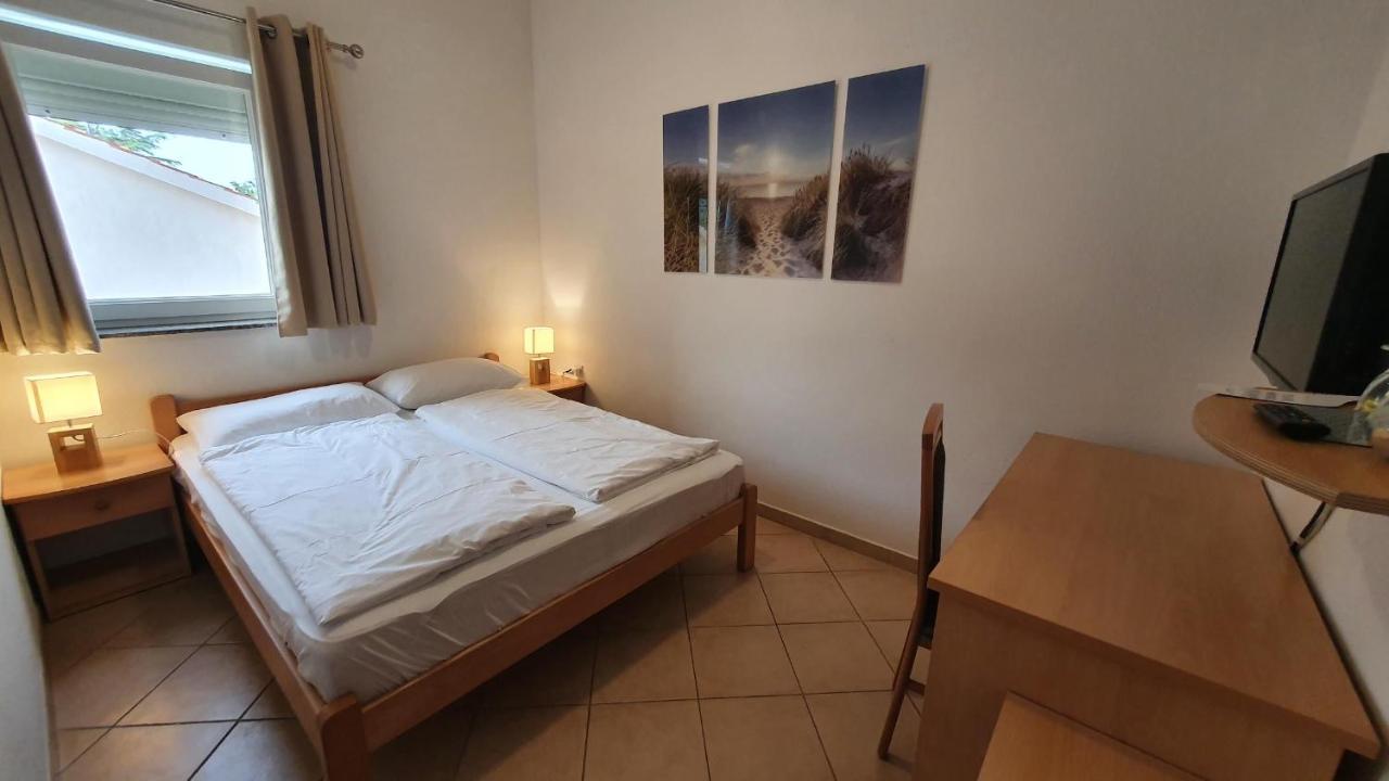 B&B La Perla Punat Exterior photo